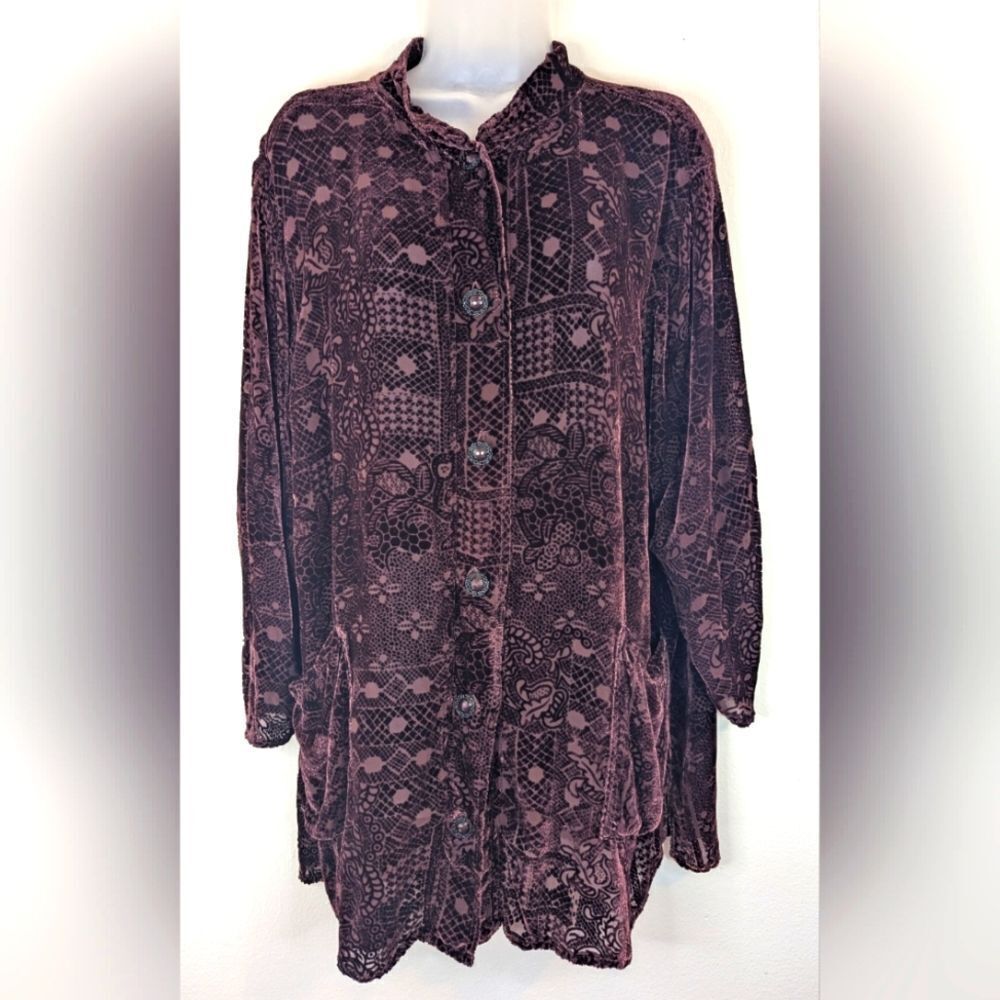 Uru Eclectic Bohemian Quiet Luxury Witchy Feminine Coastal Grandma Top O/S